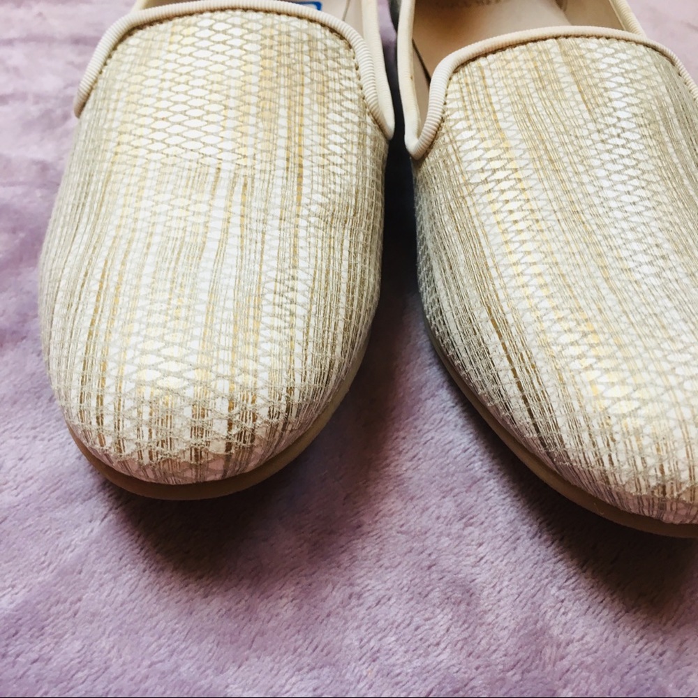 NWOT Cole Haan White Gold Leather Loafer Flat